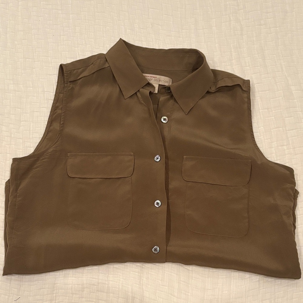 Banana Republic Heritage Collection Sleeveless Silk Button Down Tank